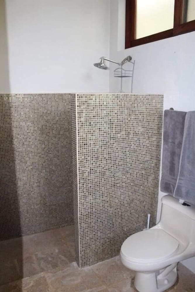 On The Hill Bed & Breakfast - Adults Only