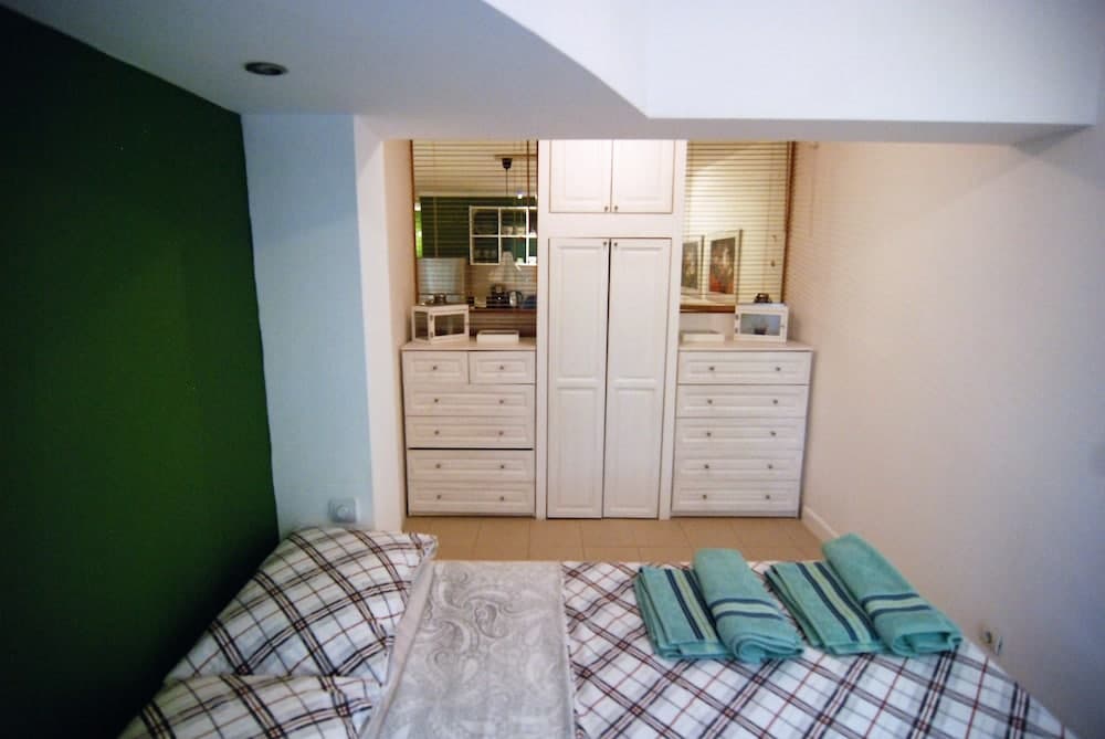 Baratero Garden Apartment