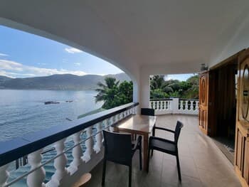 The Drake Seaside Apartment