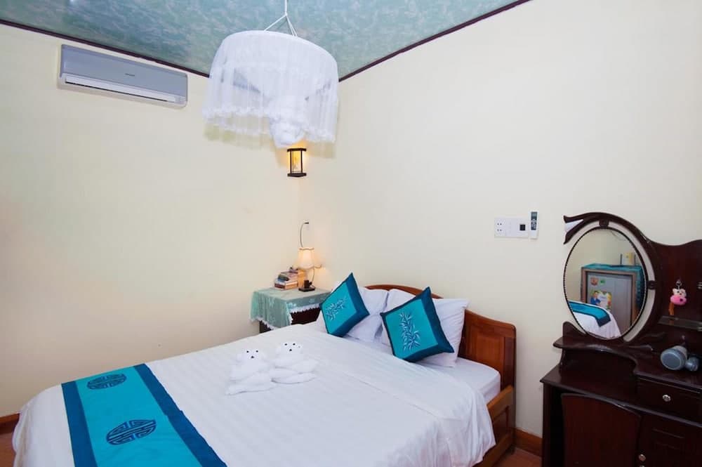 Bougain Villeas Homestay