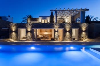 Myconian Platinum Villas