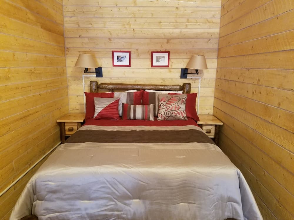 Denali Tri-Valley Cabins