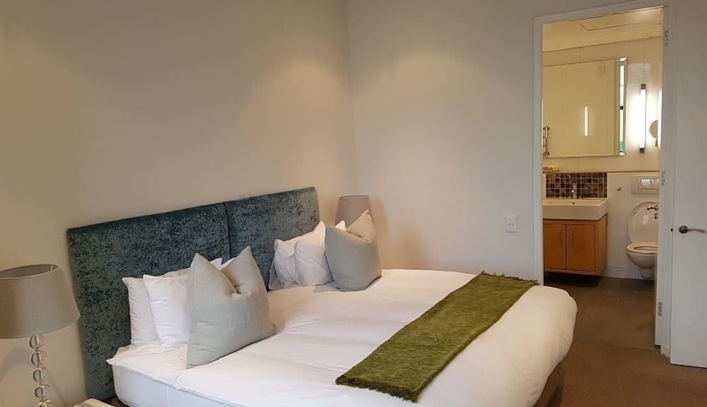 ITC Hospitality Group One Bedrooms Cartwright s Corner