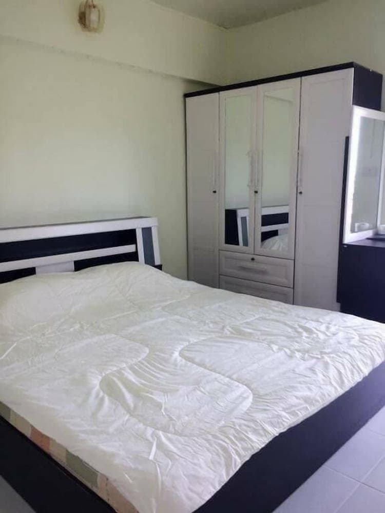 Wattanakham Serviced Apartment