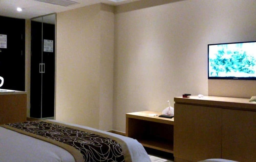 New Beacon Xu Dong International Hotel