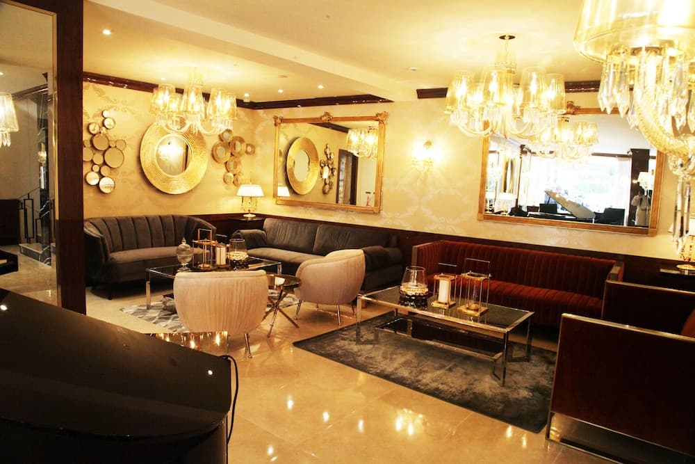 Grand Concerto Hotel