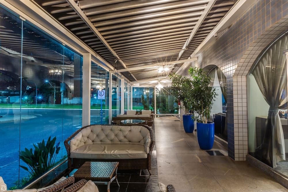 Porto Minas Hotel e Convenções