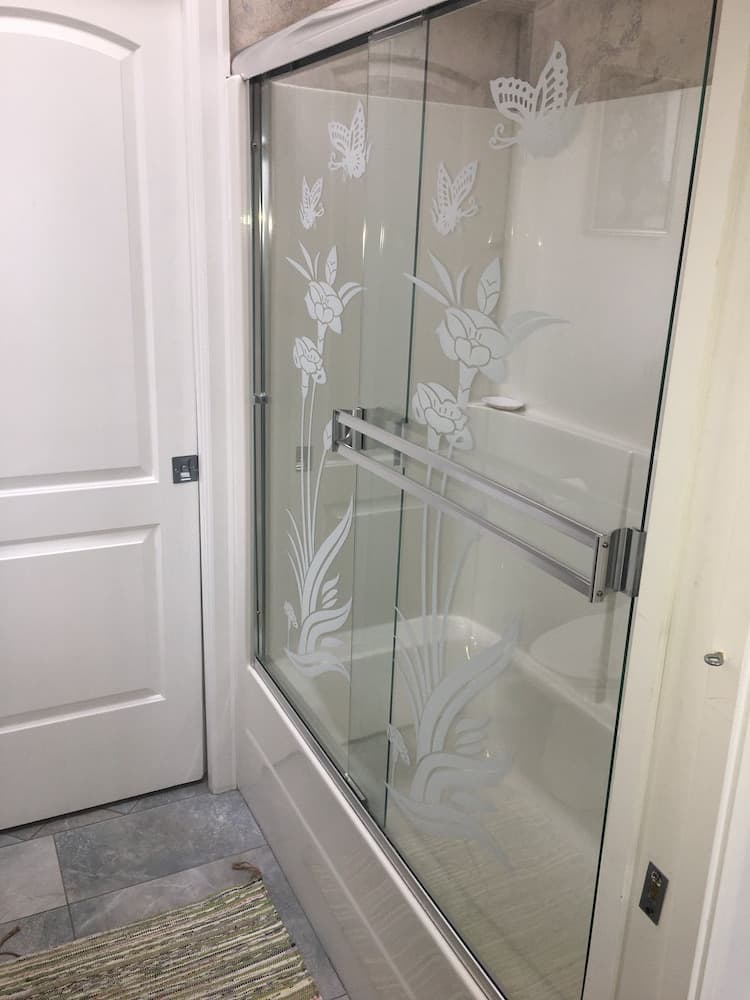 WHITEHOUSE Guesthouse