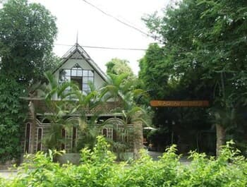 Aquarius Inn Inle Lake