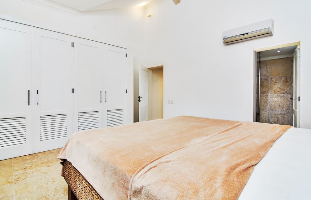 Luxury Penthouse Hispaniola Beach