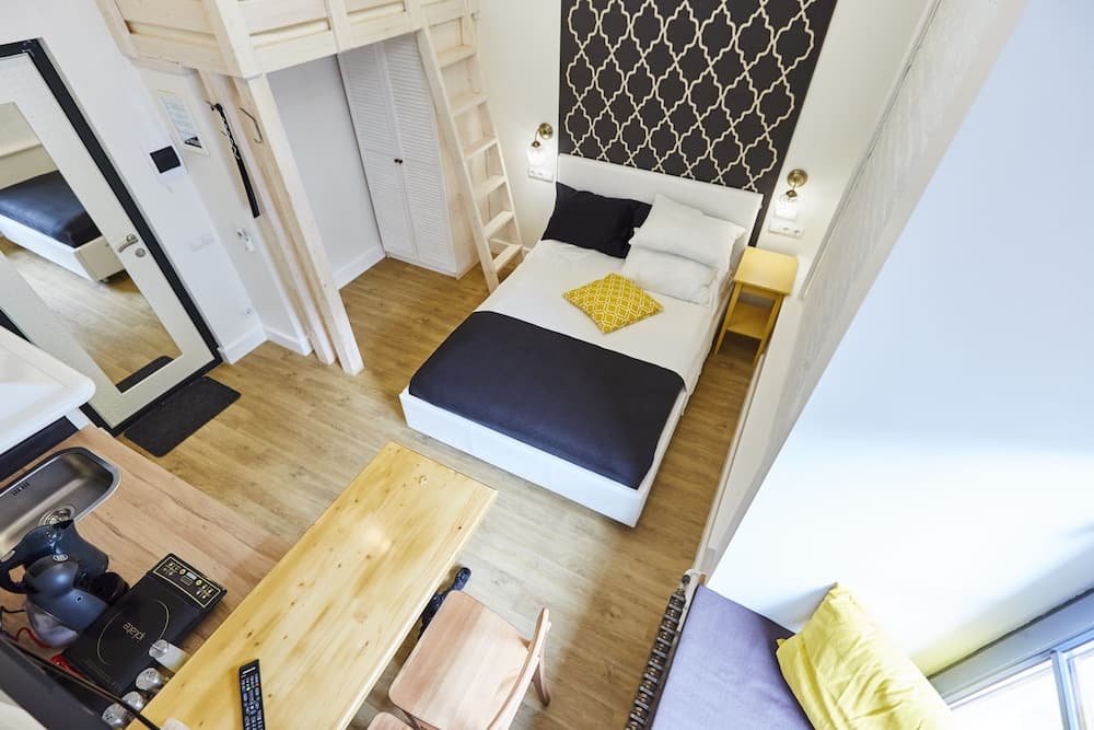 Kaleidoscope on Italyanskaya