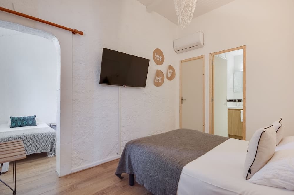 Contact Hôtel Le Provence