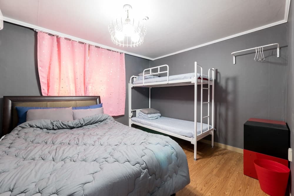 Liz's House - Hostel