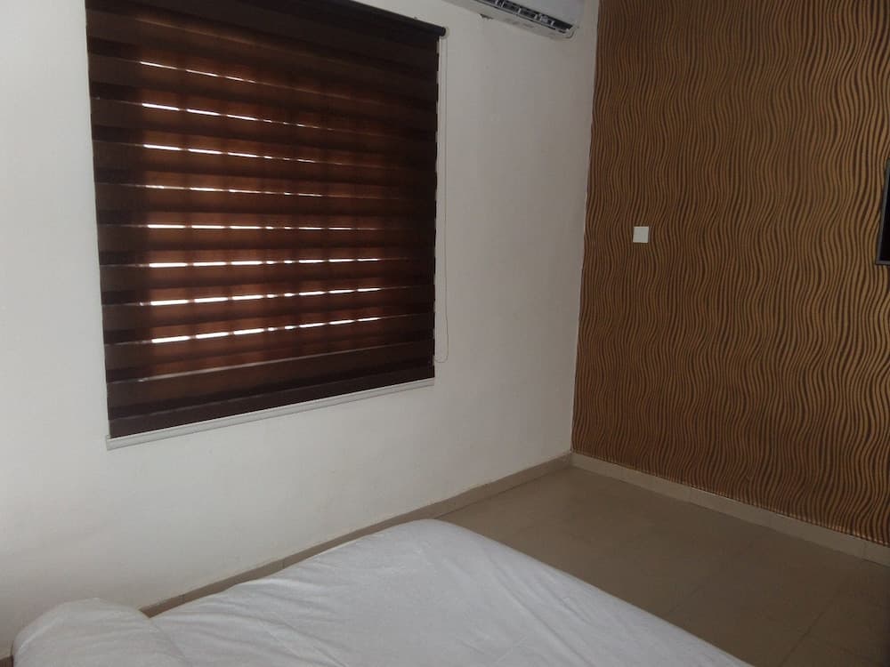 Vine Apartments & Resort