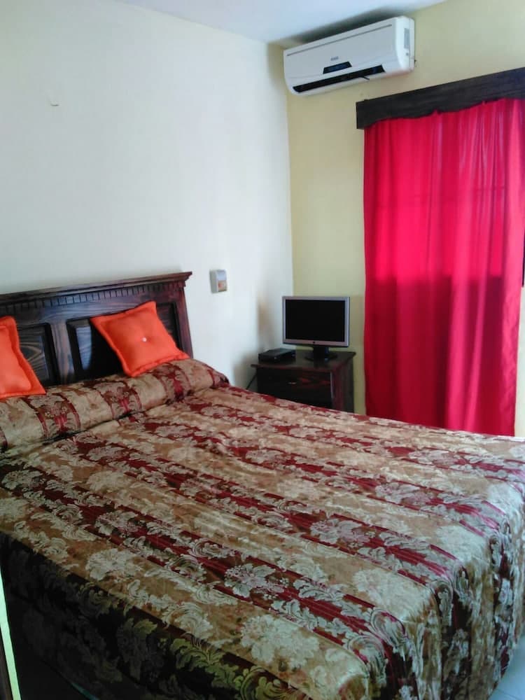 APARTA HOTEL VISTA TROPICAL