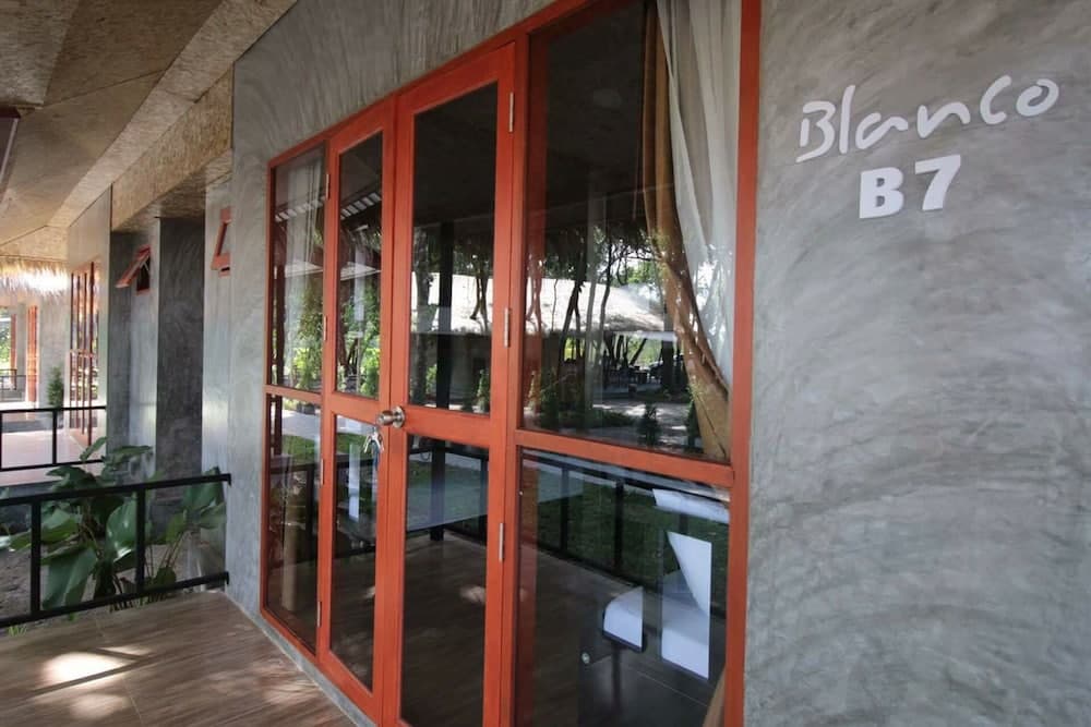 Blanco Hostel at Lanta