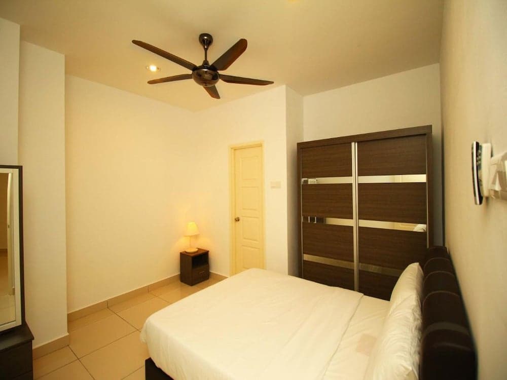 StayNest Suites at Gurney Drive