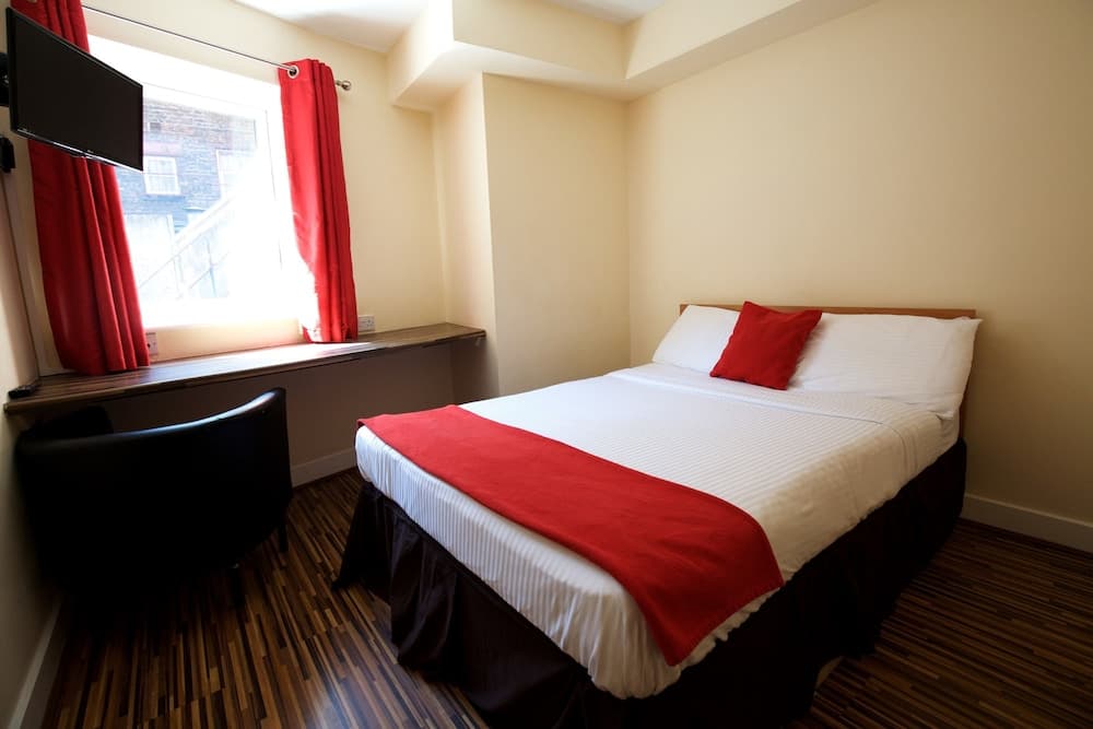 International Inn - Hostel