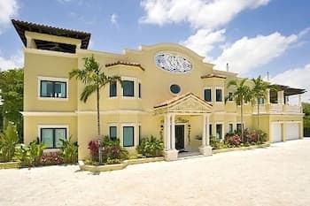 9 Bedroom Homes in Miami by TMG