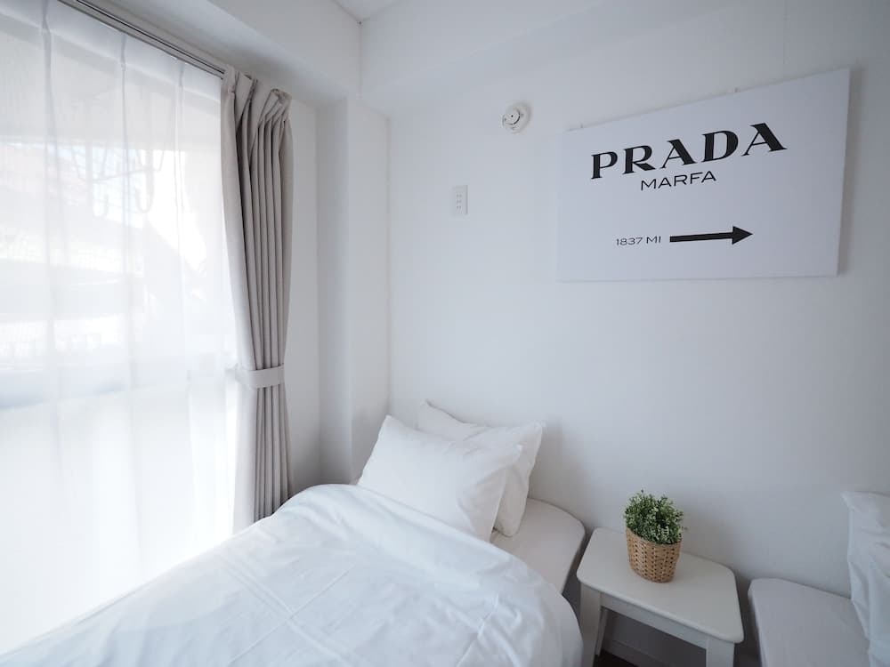 Living CUBE Tabata Station