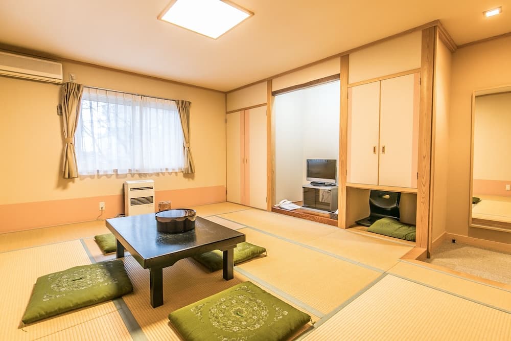 Petit Hotel Enchante