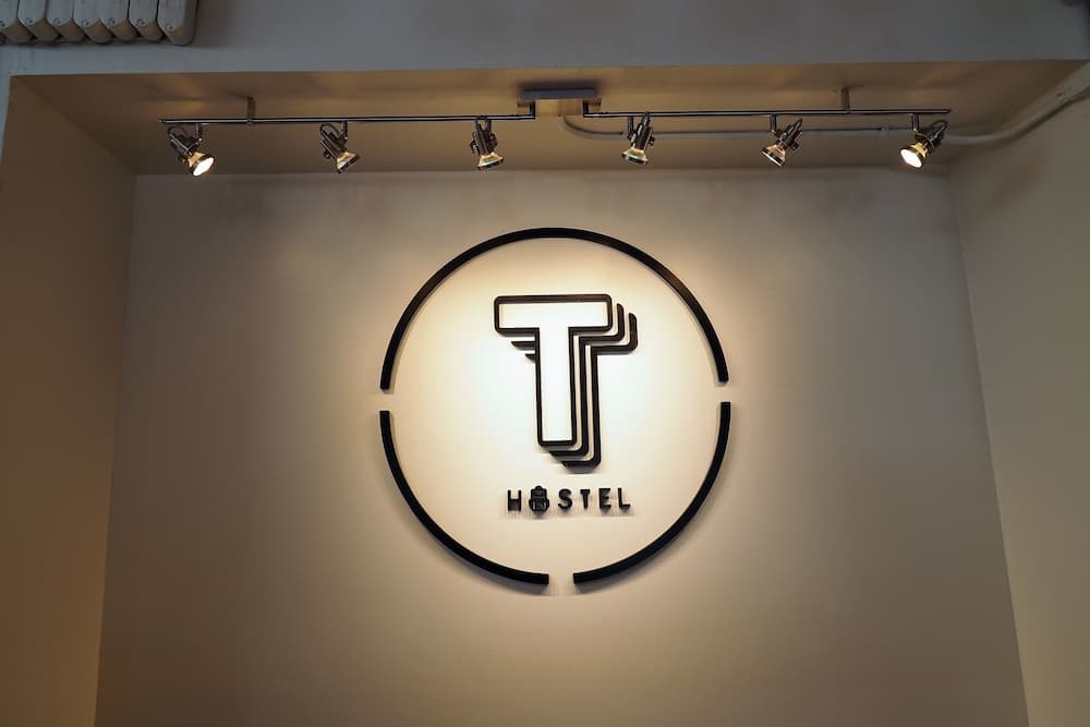 T Hostel at Victory Monument