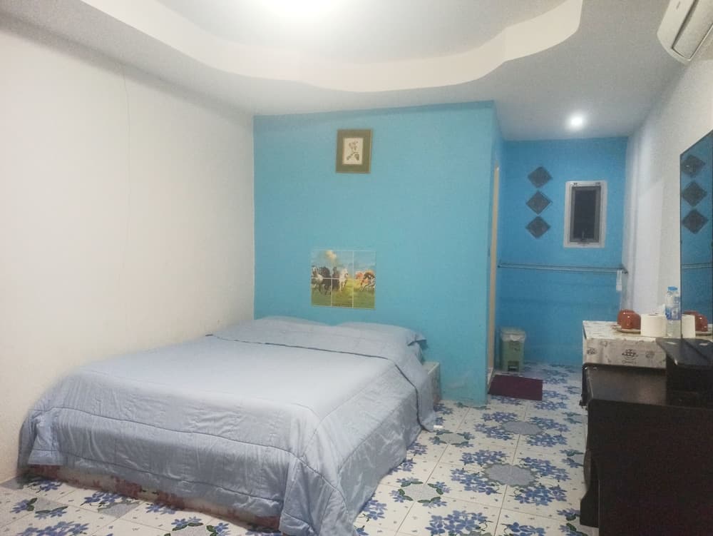 Nu Phuket Airport Residence