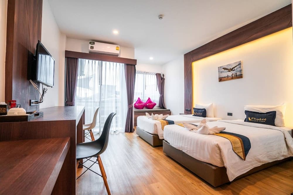 Phuket Airport Place