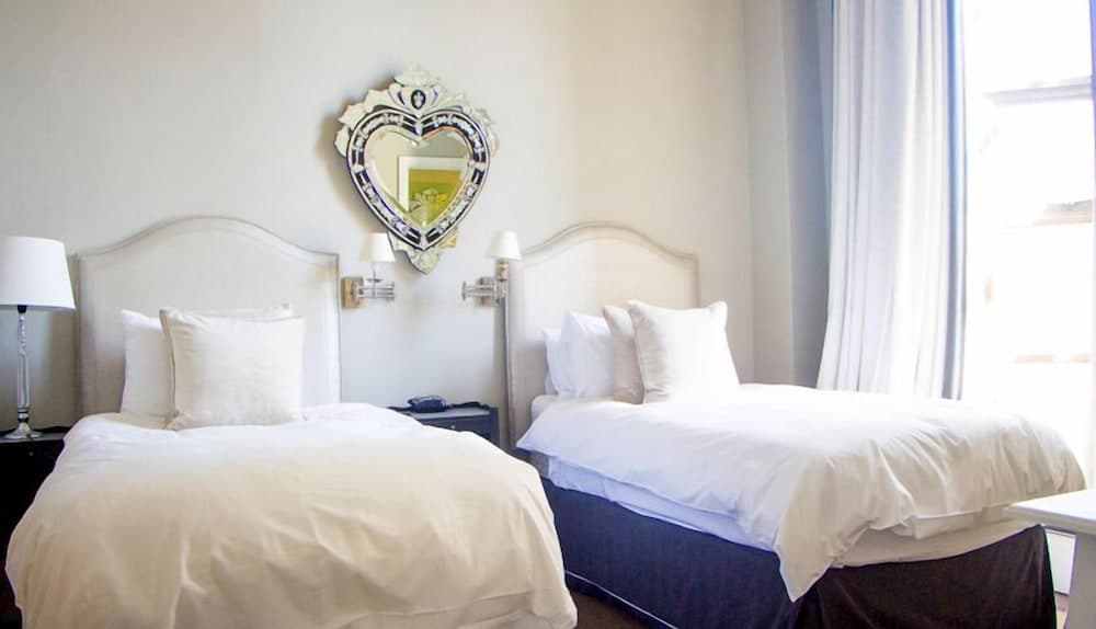 ITC Hospitality Group Two Bedrooms Mutual Heights Building