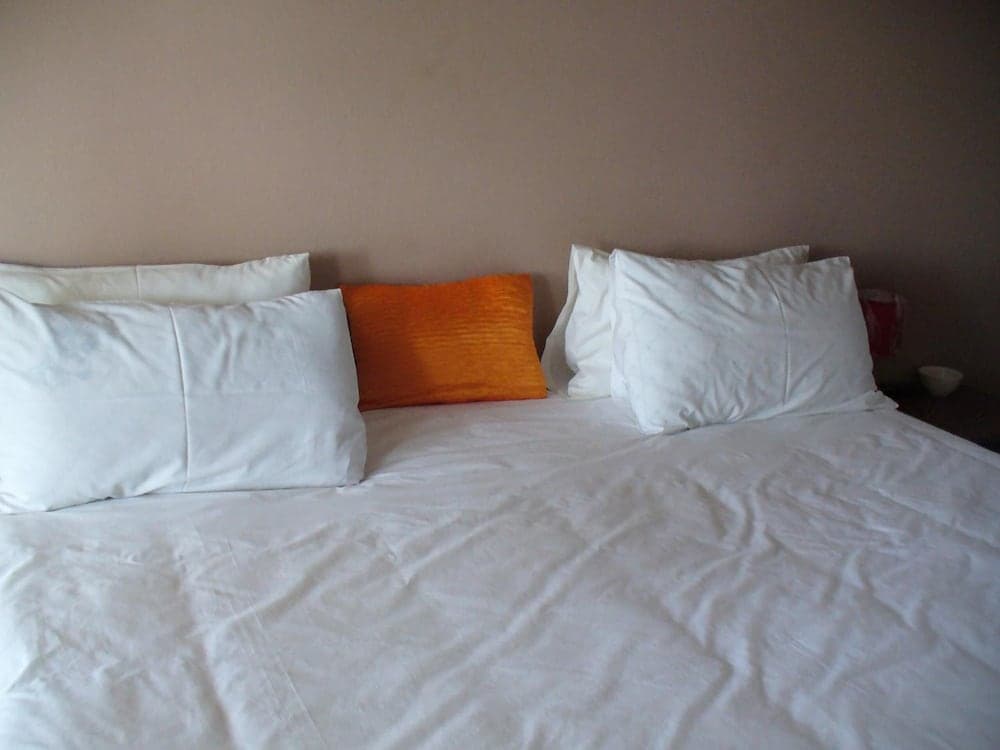 Flossie’s Bed and Breakfast