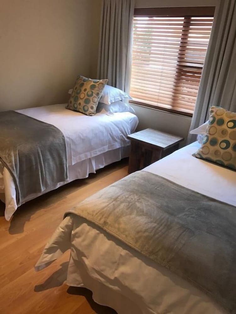 Topaz Cove Luxury Villas