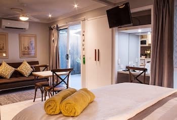 Paperbark Bed & Breakfast