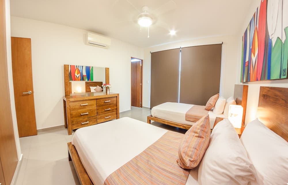 Cozy 2BR condo in lovely place by Happy Address