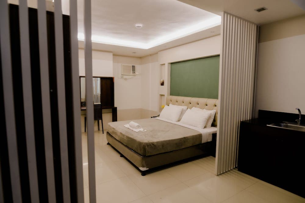 The horizon suites and arcade