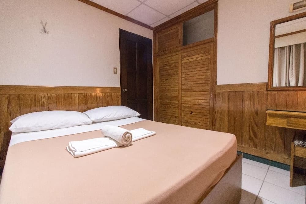 Puerto de San Juan Beach Resort Hotel