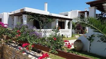 Anemonisia Deluxe Apartments & Mesonettes