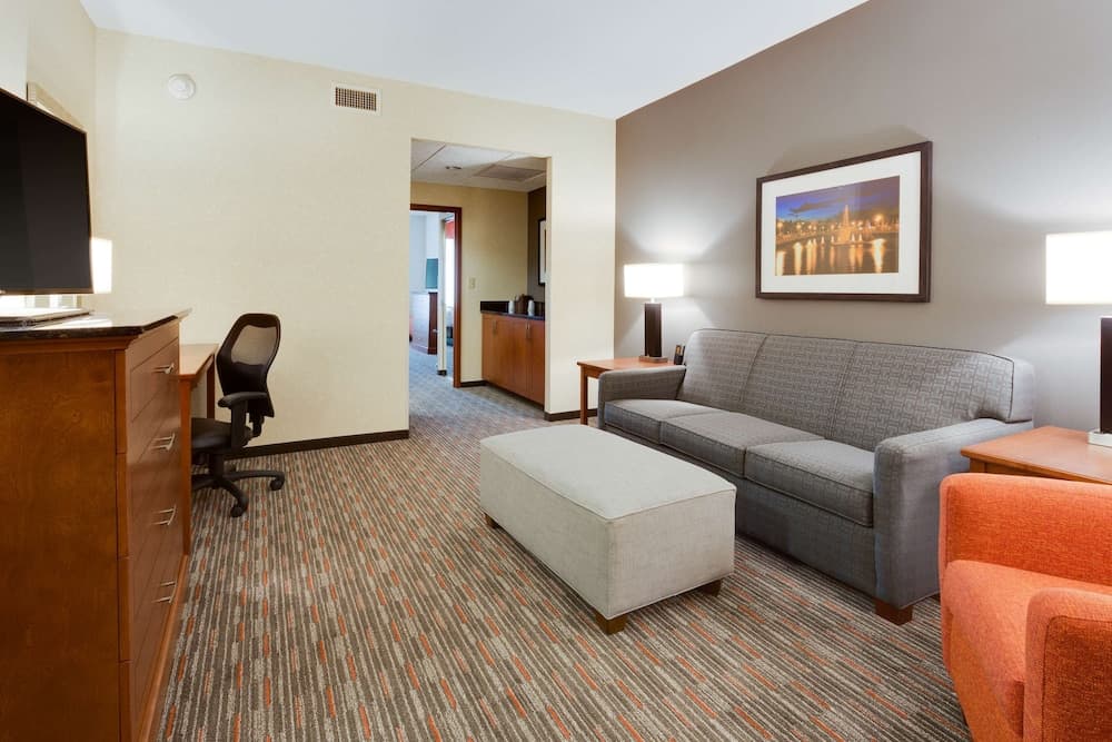 Drury Inn & Suites Fort Myers Airport FGCU