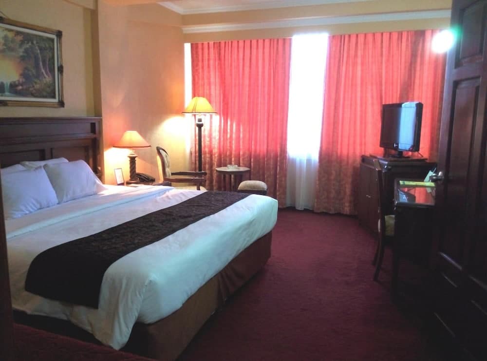 Hotel Merdeka Madiun