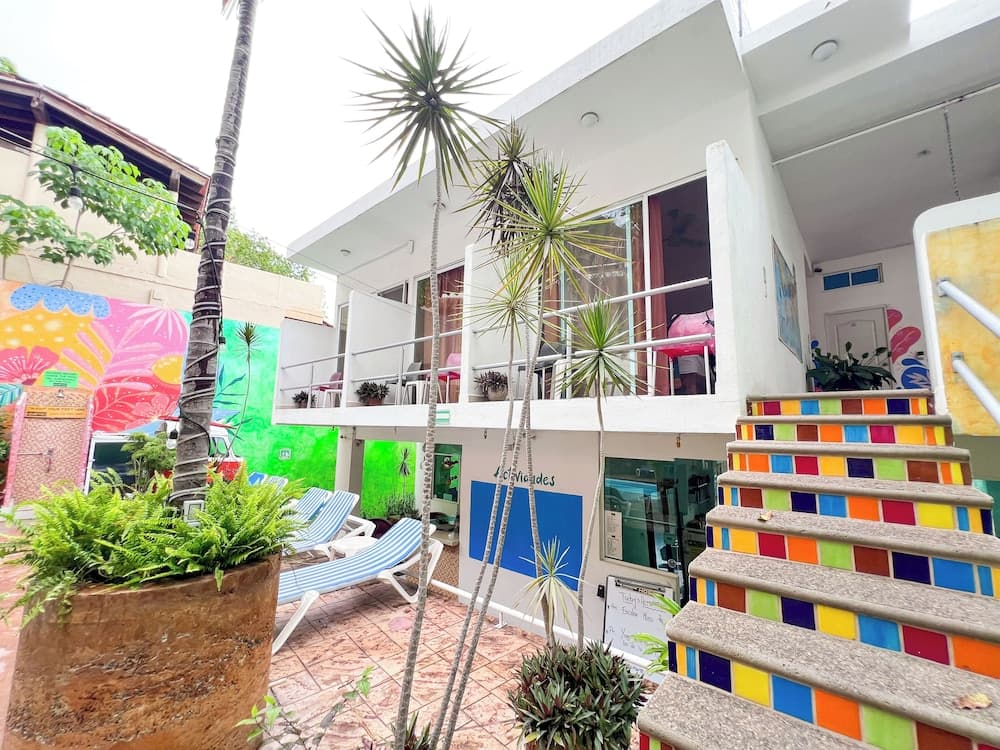 ITH Sayulita Amazing Surf Hostel