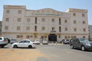 Al Eairy Furnished Apartments Jizan 1