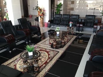 Al Eairy Furnished Apartments Tabuk 4