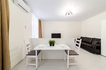 Apartament on Baumana Street