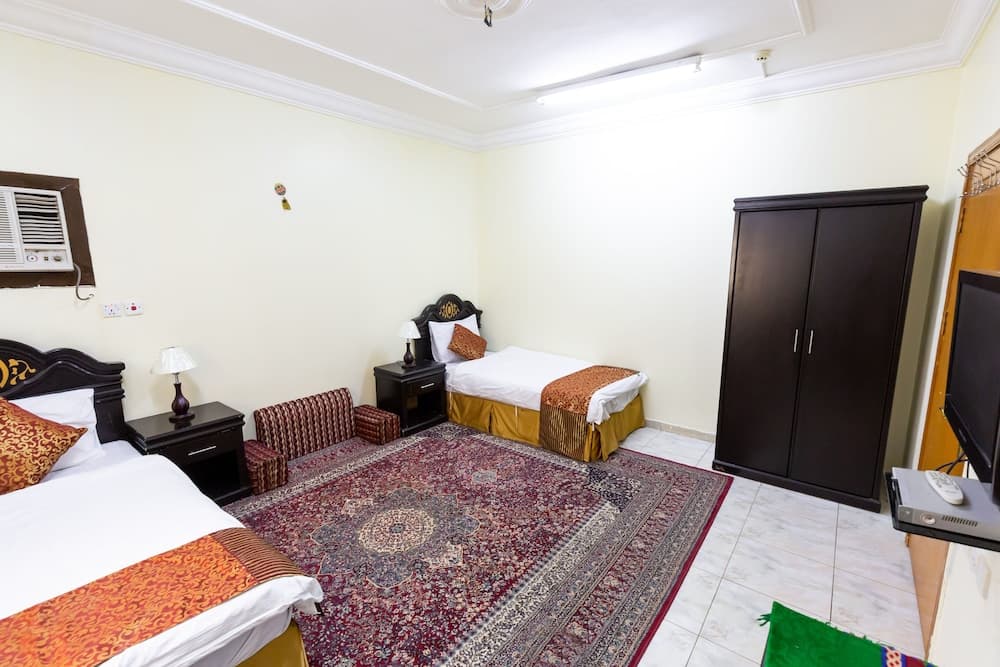 Al Eairy Furnished Apartments Jeddah 5