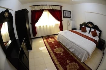 Al Eairy Furnished Apartments Dammam 8