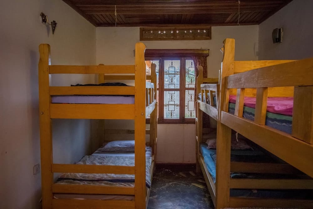Ewaka Guesthouse and Backpackers - Hostel