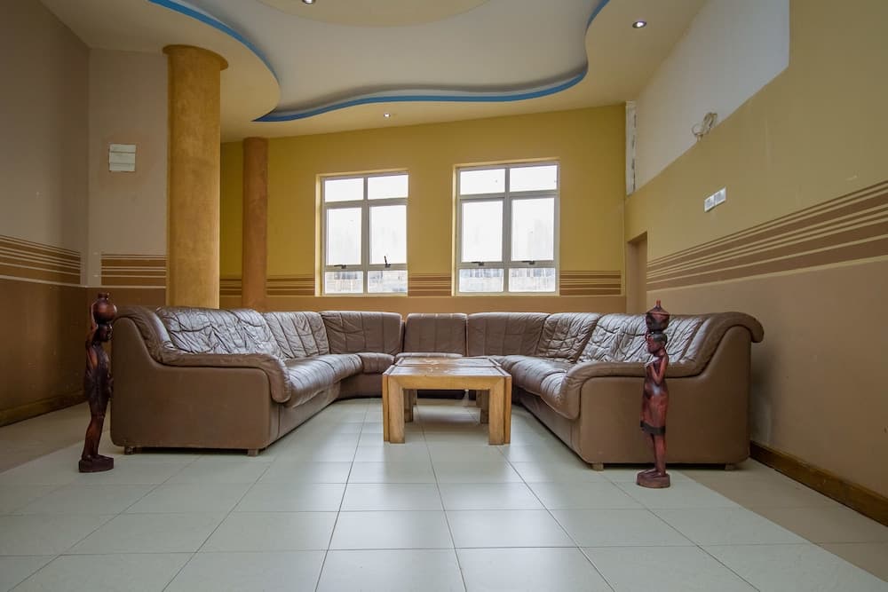 Pel'Arps Hotel & Apartments