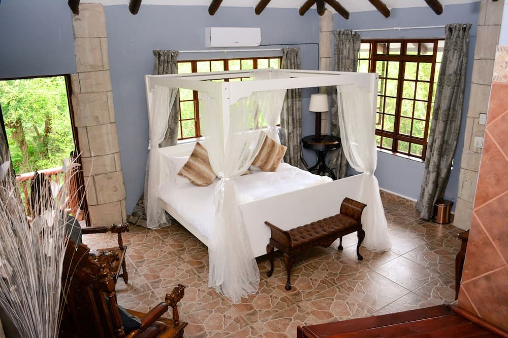 Beyond The Boma Boutique Guest