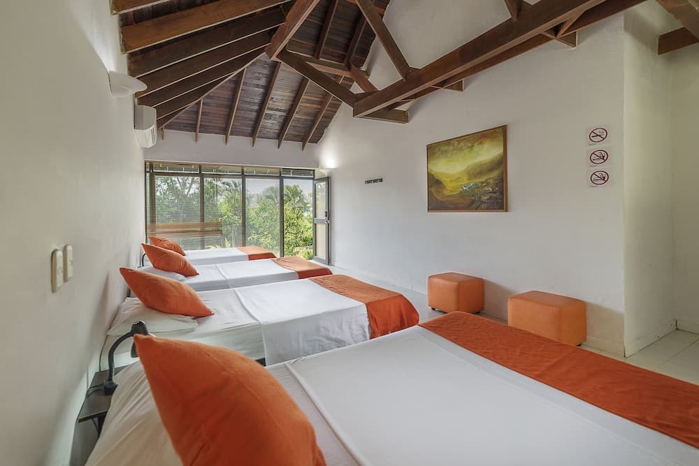 Hotel San Marcelino de las Rosas