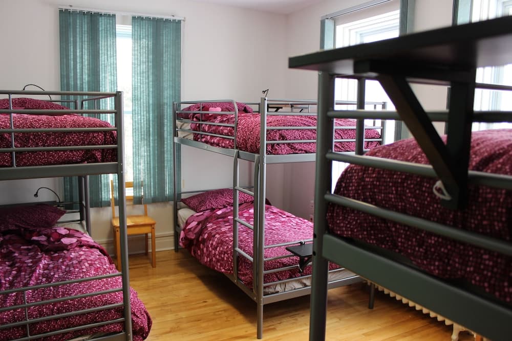 Auberge Jeunesse Magog-Orford (Hostel)
