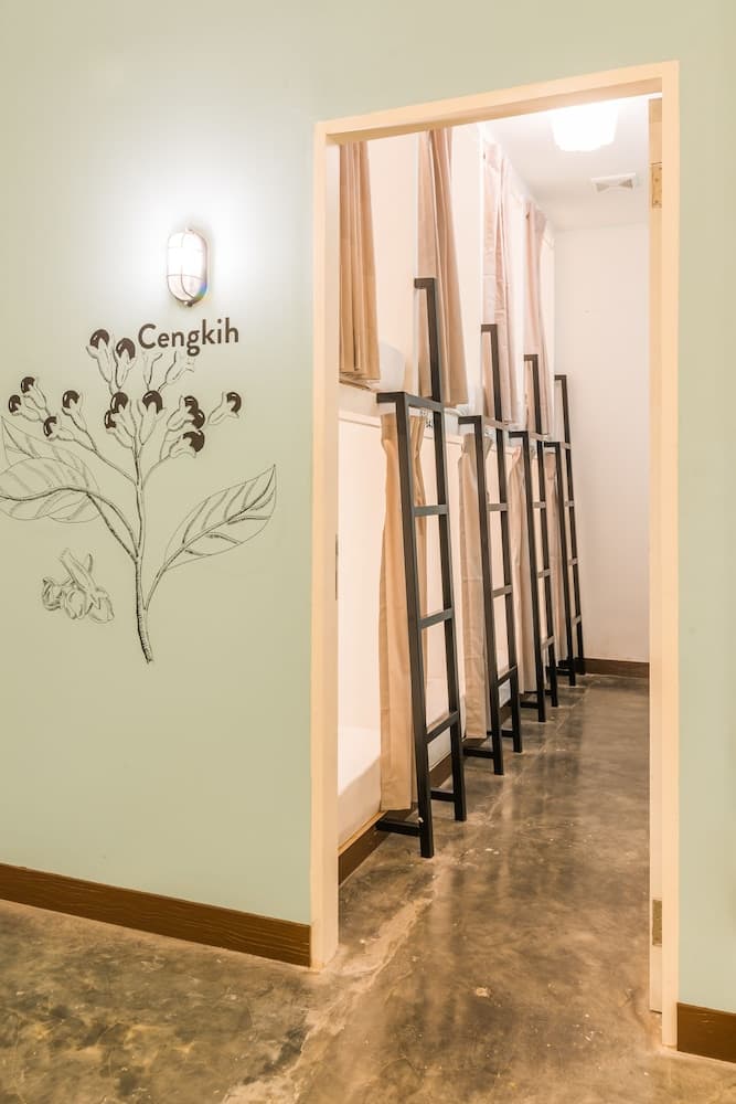 Wonderloft Hostel Kota Tua